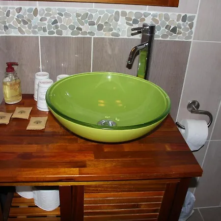 Le Pelerin Bed & Breakfast 3*