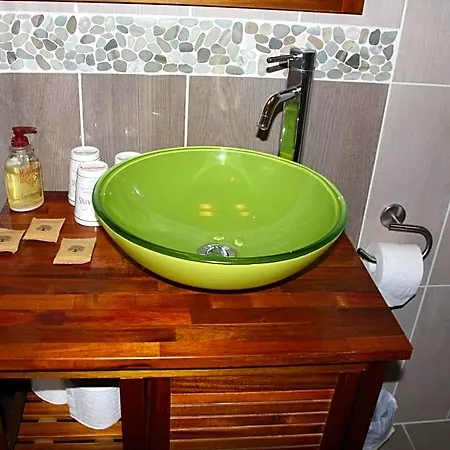 Le Pelerin Bed & Breakfast 3*